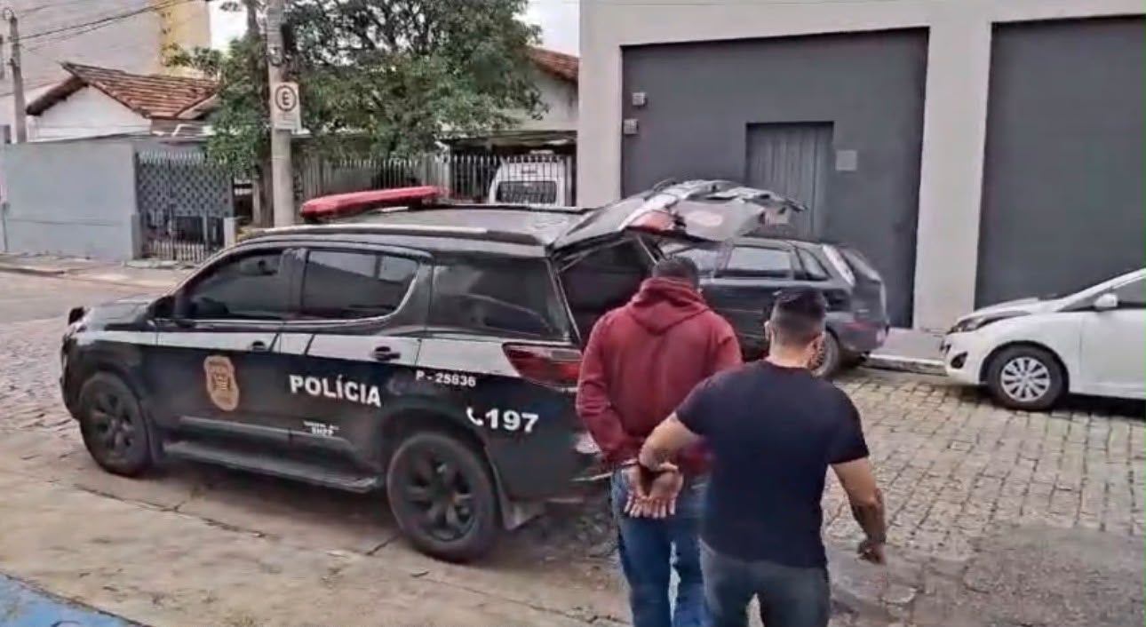 Suspeito de matar homem em Jundiapeba após jogo do Brasil se entrega e é preso em Mogi