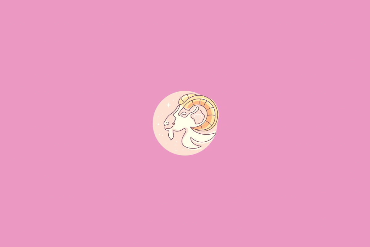 Ilustração minimalista do signo de Áries, representado pelo símbolo estilizado dos chifres de carneiro em tom creme. A figura aparece sobre um círculo em degradê de roxo e rosa, com pequenos pontos decorativos e fundo amarelo-claro.