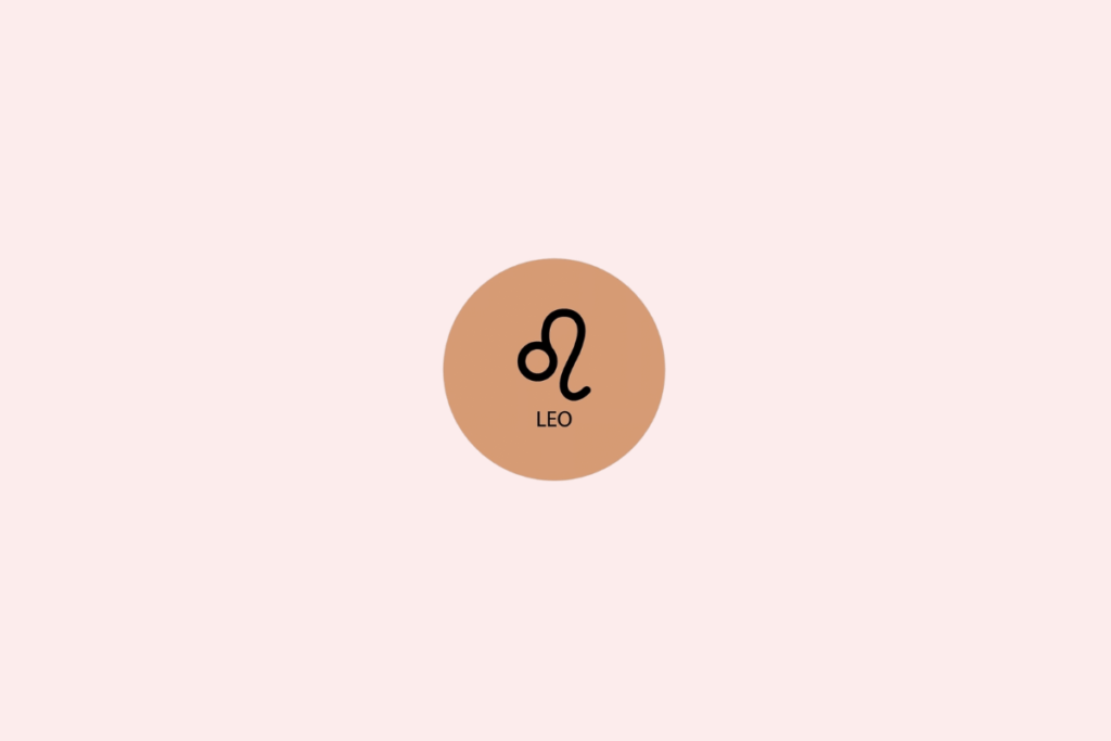 Imagem com fundo rosa-claro. No centro, há um círculo laranja-claro contendo o símbolo de Leão, formado por uma pequena curva circular ligada a uma linha curva alongada. Abaixo do símbolo, está escrito “LEO”.