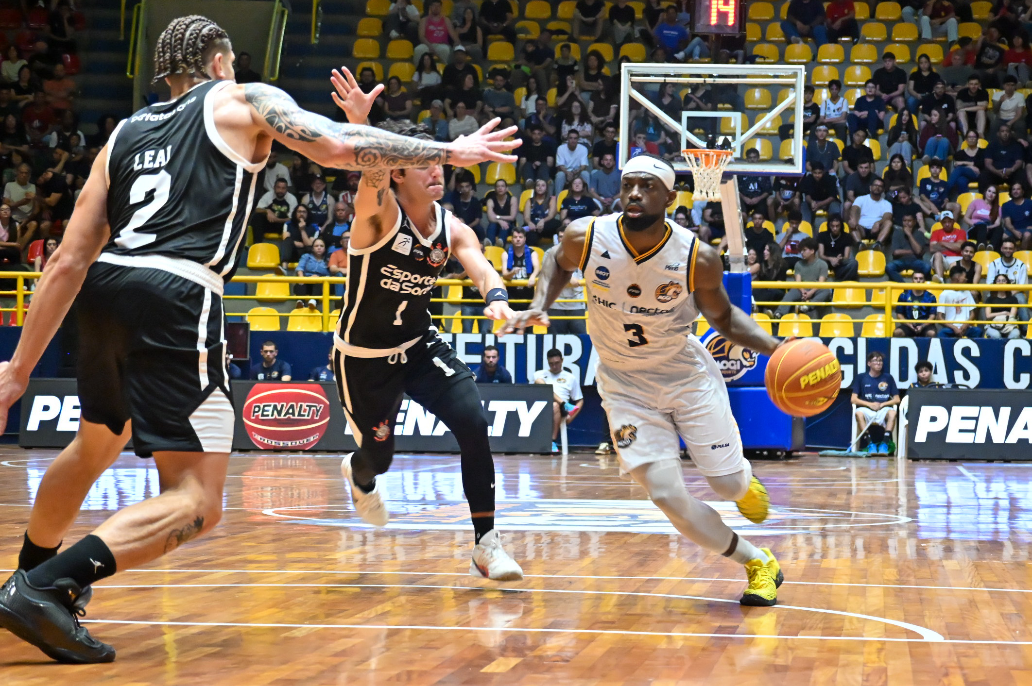 Após título paulista, Mogi Basquete enfrenta o Corinthians na estreia do NBB neste sábado