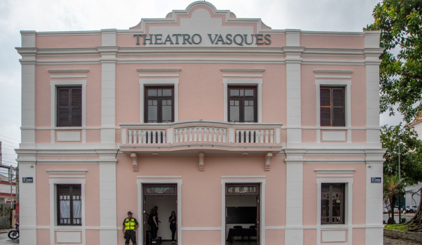 Theatro Vasques, em Mogi, recebe apresentação musical gratuita nesta quarta-feira (21)